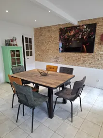 Character house - Image 5