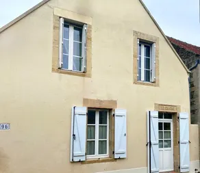 Character house - Image 2