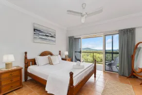 Beachfront Bliss on Esplanade - Image 4