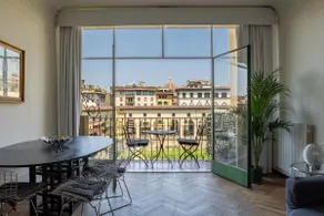 Apartments Florence - Ponte Vecchio Balcony - Image 4