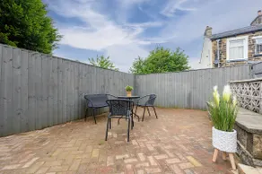 Modern Home Heart Of Harle Syke - Image 5