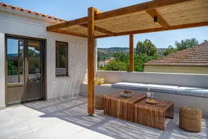 Armenaki Residence - Image 4
