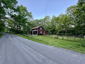 Winding Ridge Cabin, Pet Friendly, 20 min to Wisp - Image 2