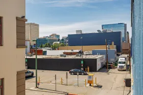 Historical Art Deco Central Downtown - Sleeps 4 - Image 5