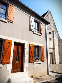 3-Bedroom Village House - Sud Touraine 37 - Image 2