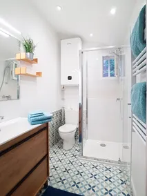 Accommodation in Arles – 1-star rating - Image 5