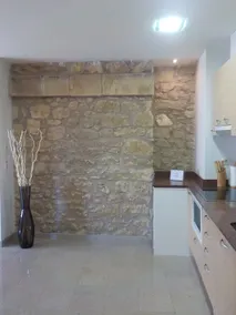 one-bedroom apartment - Image 2
