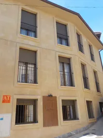 one-bedroom apartment - Image 5