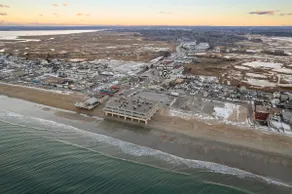 Winter Escape at Casablanca-Salisbury Beach - Image 4