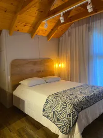 Thirteen Tílias Tiny House - Image 2