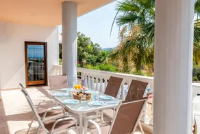 Red Rose Luxury Villa Ialyssos - Image 3