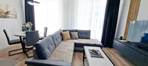 Deluxe Two Bedroom Condo & Pool on 5th Floor - Image 2