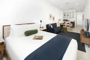 Studio with Patio in Midtown! - Image 4