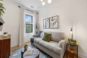 3BR Brownstone near Subway & Columbia Uni, FIFA - Image 3