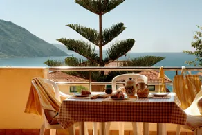 Sun Filled Apartment | Breathtaking Coastal View - Image 4