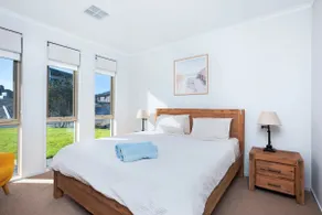 Serenity 24 -Waterfront Living on Hindmarsh Island - Image 5