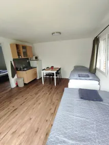 Ella-k Aliga Apartment - Image 2
