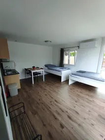 Ella-k Aliga Apartment - Image 3