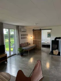 Charles' house - Image 3