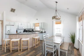 Pet-Friendly Oceanfront 5BR with Hot Tub - Image 4