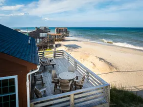 Pet-Friendly Oceanfront 5BR with Hot Tub - Image 3