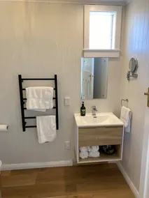 Ohariu Farm Cottage - Image 4