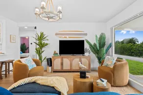 Sleeps 8 • Private Pool • Family Game House - Image 2