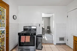 2BR • Private Patio • Mins to Falls & Downtown - Image 4