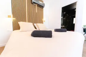 Romantic Suite Hot Tub & Optional Secret Room - Image 4