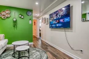 Peaceful 2BR in Markham | Pet-Friendly + Parking! - Image 5