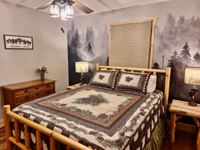 Mountain Lodge • Sleeps 10 • Near Ricketts Glen - Image 5