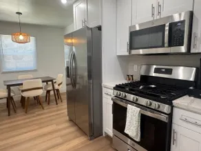 Port Hueneme Beach Cottage - Image 5