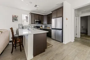 Welcoming Chandler Townhome w/ Pool & Hot Tub - Image 3