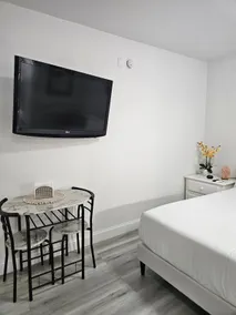 Little Paradise Studio - Image 4