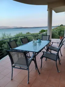 Beautiful house with a view of the Amvrakikos Gulf! - Image 2