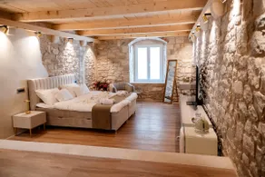 Lillium Heritage Luxury Suite Diocletian's Palace - Image 2