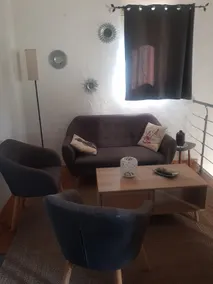 Quiet and air-conditioned house - Image 4