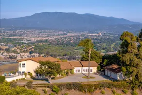 Exceptional city light views- 5 min to Old Town - Image 2