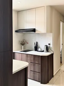 Cosy Comfort Suite 3BR at Midas Seri Alam - Image 5