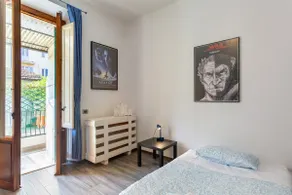 GuestHost - Lights, Camera, Action! - Florence Apt - Image 4
