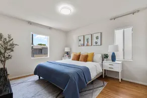 Cozy & Friendly Home Close to Downtown Long Beach! - Image 2
