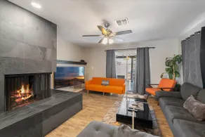 Modern Midtown Home-Unit A - Image 2