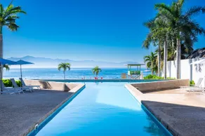 Zantamar 204C, oceanfront - Image 2