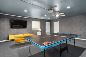 180 Views+Game Room+Putt Putt+Hot Tub+Yosemite - Image 4