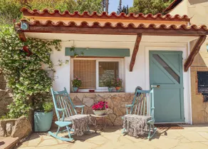 Private garden cottage w/ pool near Barcelona - Image 2
