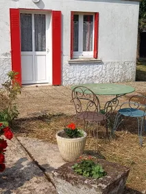 studio with garden access - Image 2