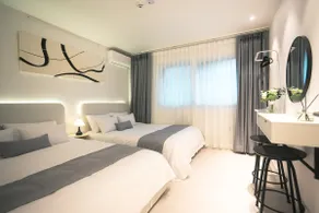 [NEW] Airport Railroad Gongdeok Station/Mapo Station/1st Floor/Family/Kids/Bidet/Luggage Storage/Safety, Best Location/Beautiful Accommodation - Image 2