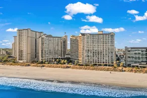 Gorgeous clean oceanfront condo- Pools, hot tubs, pool bar, lazy river! - Image 4