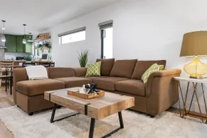 Stylish Oasis Near USC & DTLA | Eco-Friendly - Image 5