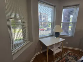Luxe Loft vibe with King Suite - 4BR 3Ba - Image 2